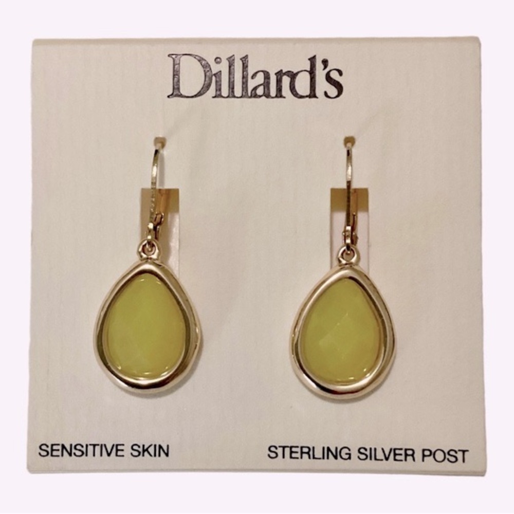 Dillard’s Faceted Lemon Yellow Faux Stone Gold Tone Yellow Dangle Earrings
